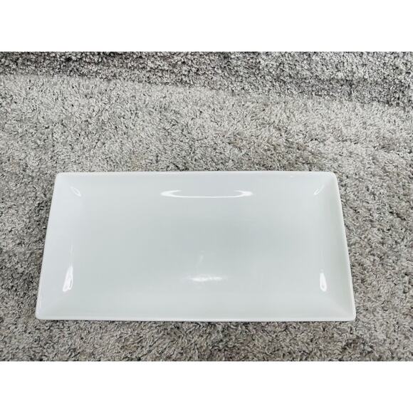 Simple Dining Ceramic White Concaved Rectangle Platter Serving Plate 14"X6" - Picture 2 of 9